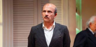 Carlo Buccirosso al Teatro Augusteo da venerdì 25 novembre a domenica 4 dicembre 2022