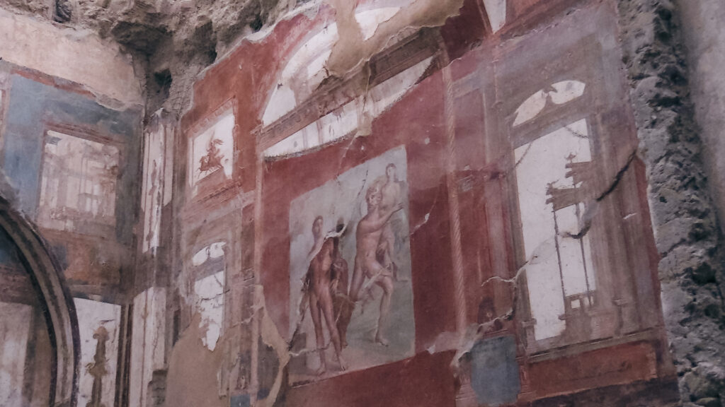 Affresco di soggetto dionisiaco nella sede degli Augustali a Herculaneum